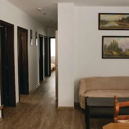 Five Bedroom Holiday In Nebahovy Prázdninový dům *