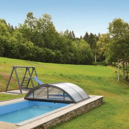 Prázdninový dům Five Bedroom Holiday In Nebahovy Prachatice
